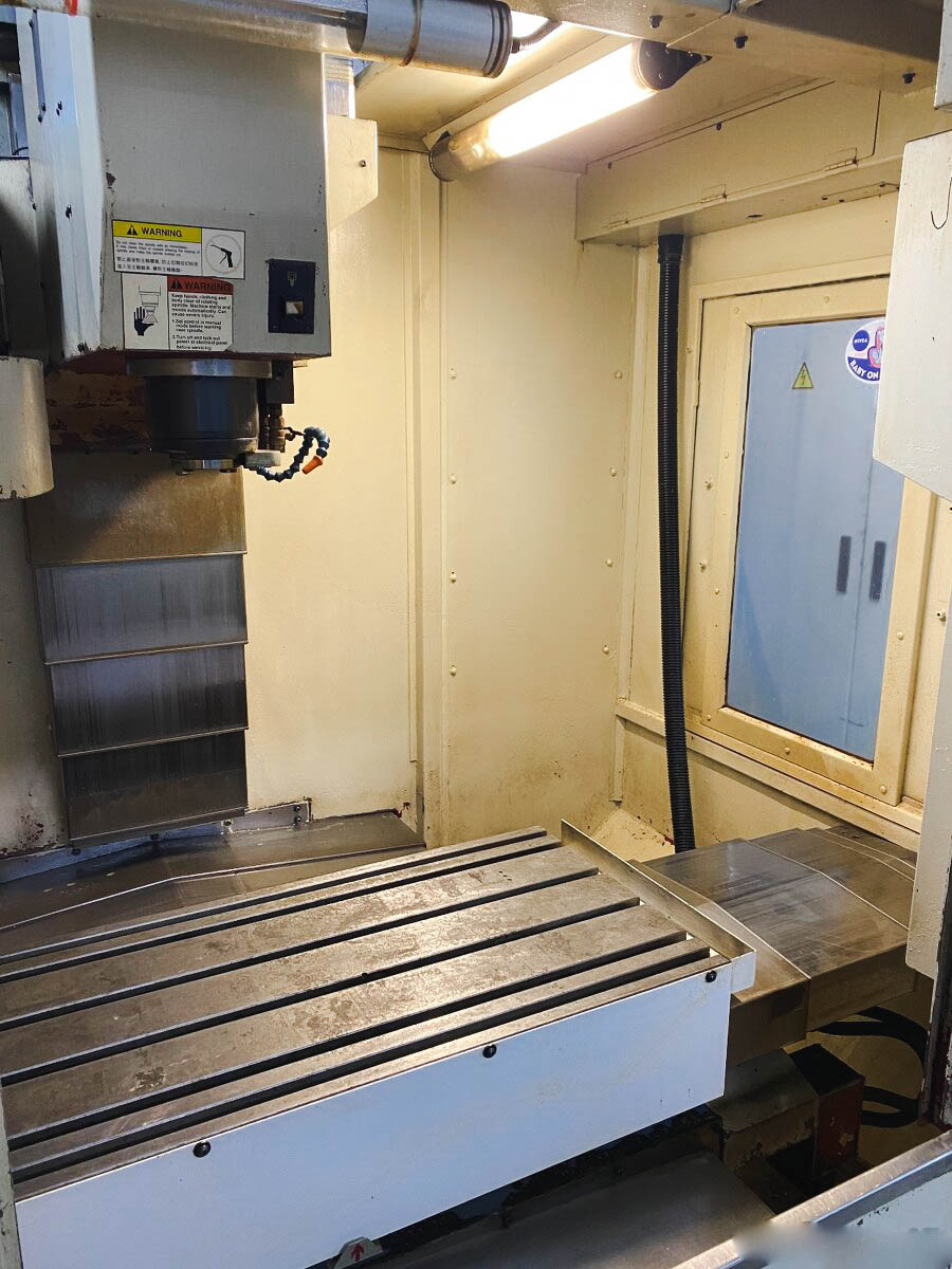 Used Hartford Omikron 850 - Vertical Machining Center - 2001
