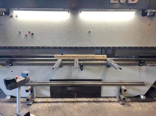 Gebruikt LVD PPN 125/4000 I Persrem I 1986