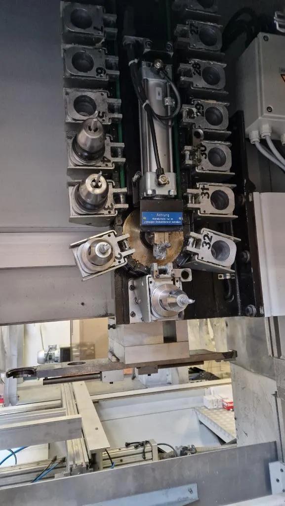 Usado Centro de mecanizado CNC MAKA FPM 470 R I