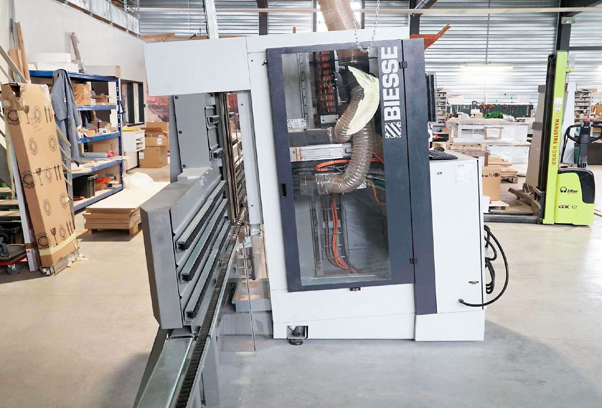 Usado Biesse Skipper V31 - Perforadora CNC - 2011