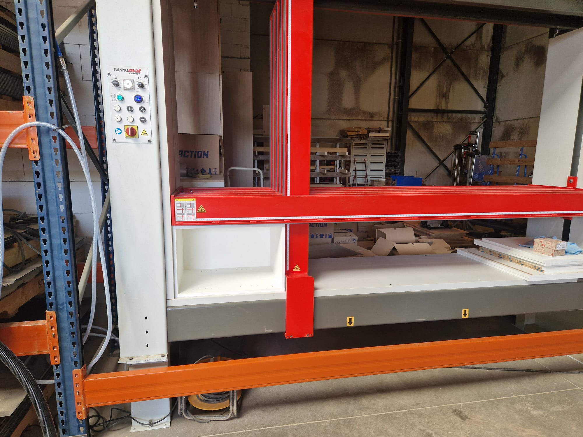 Used Gannomat Concept 70 eco I Carcase Clamp