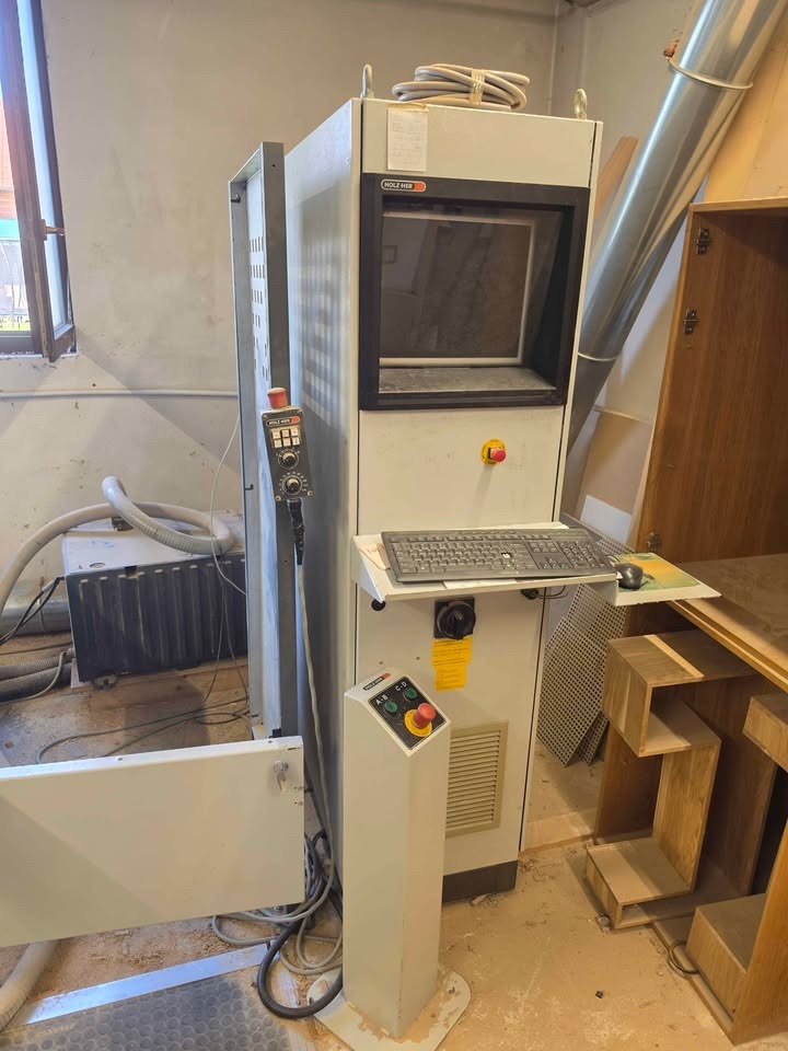 Used Holzher Eco-Master 7120 I CNC Machining Center I 2003