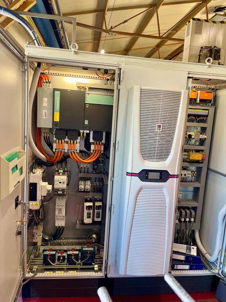 Used TOS SKIQ 8 I Vertical turret lathe I 2017