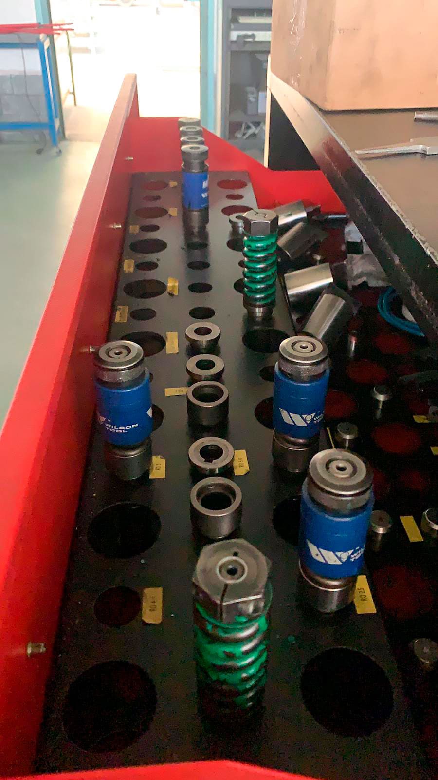 Gebruikt Amada Vipros 2510K - Ponsmachine - 1998