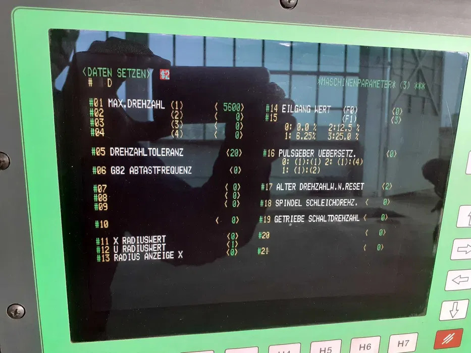 Used Traub TNS 30/42D I CNC Lathe