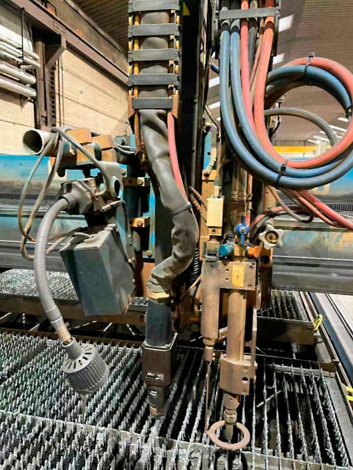 Used SAF 30 HPC - Plasma Cutting - 2007