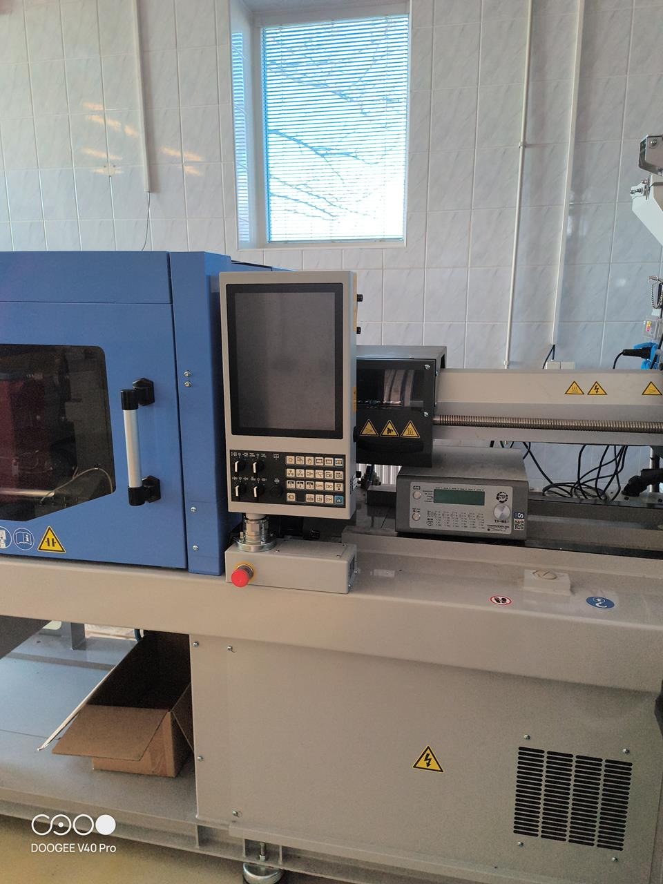 Used JSW J100ADS-180U 45 I Injection Molding I 2023