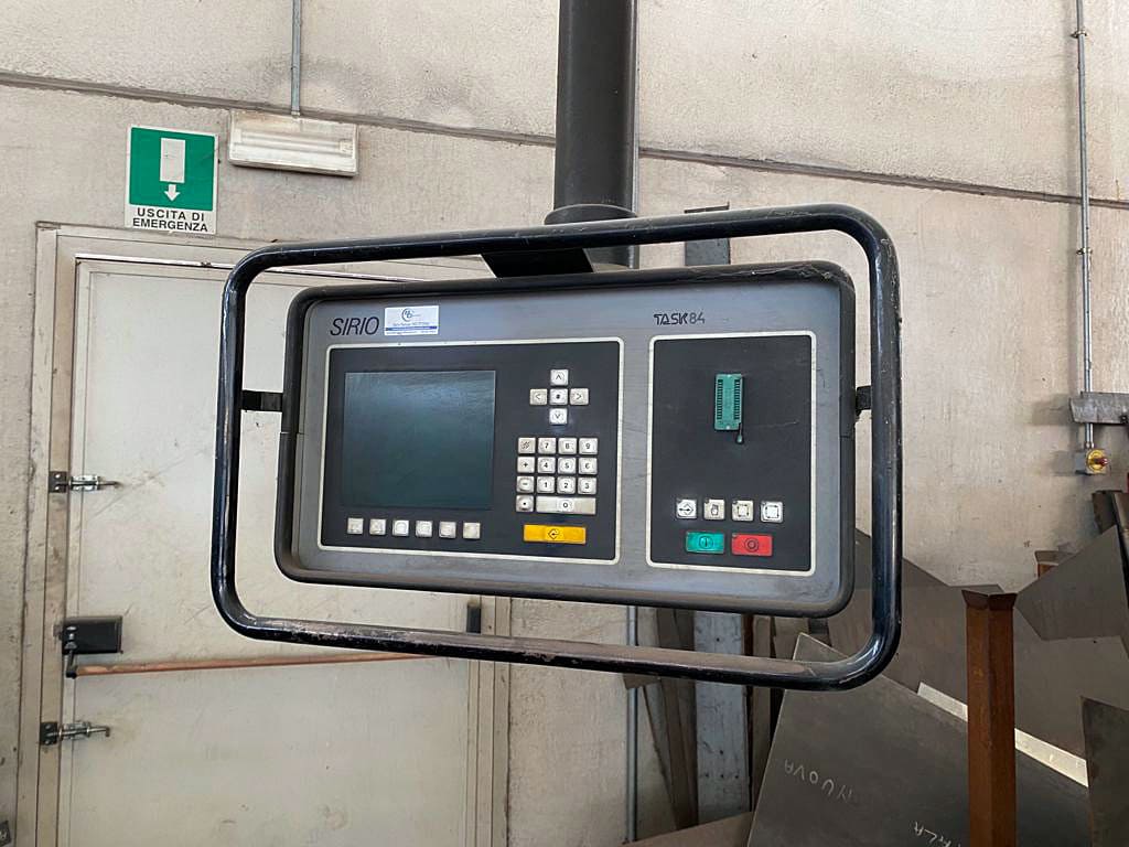 Usado Amada STP C 255 - Prensa de Pliegue - 1995