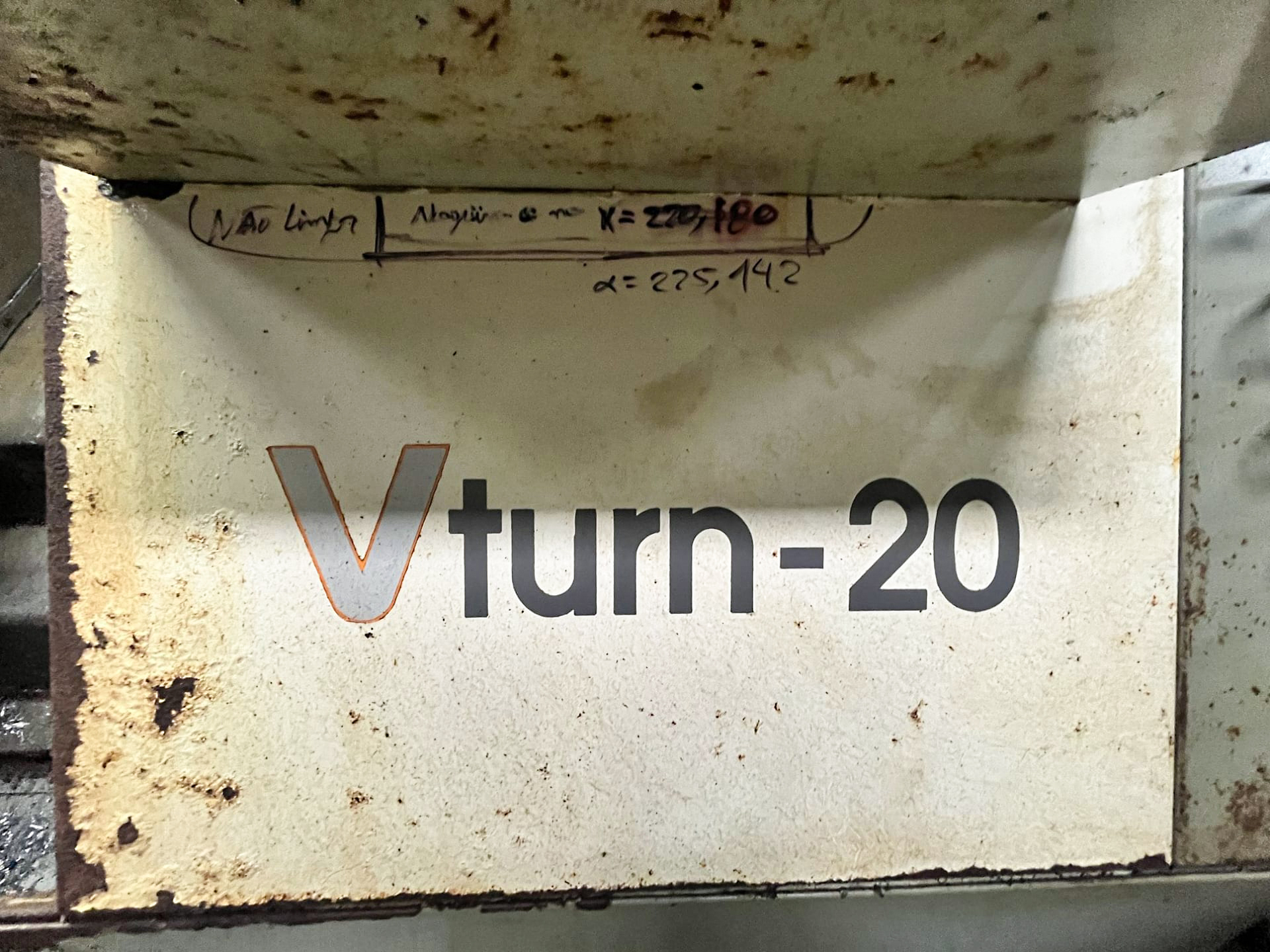 Used Victor Vturn 20 - CNC Lathe