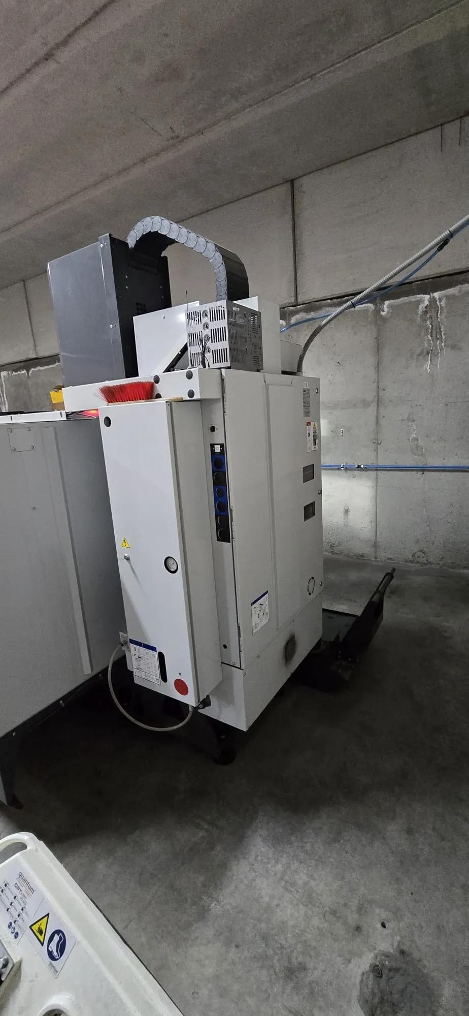 Gebruikt Haas VF2 I Vertical Machining Center