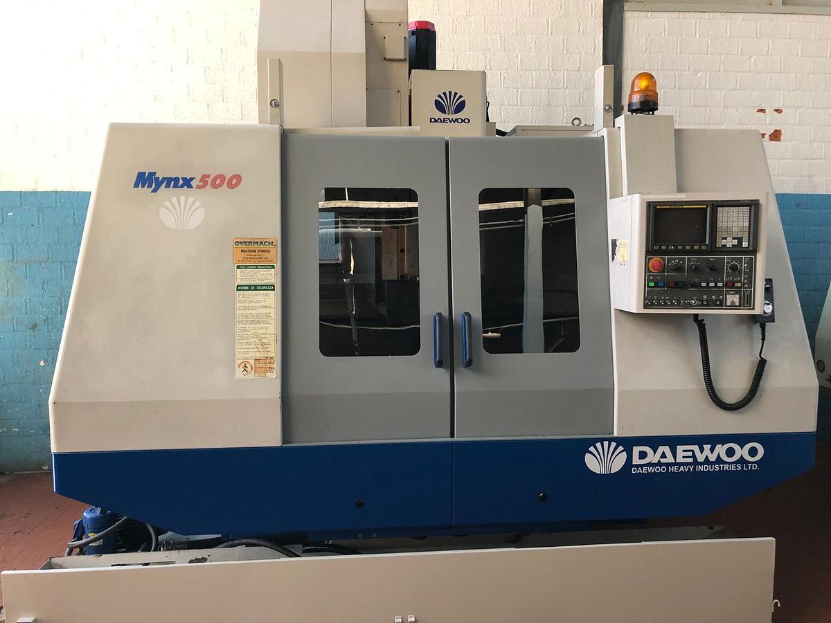 Used Daewoo MYNX 500 I Vertical Machining Centre I 2000