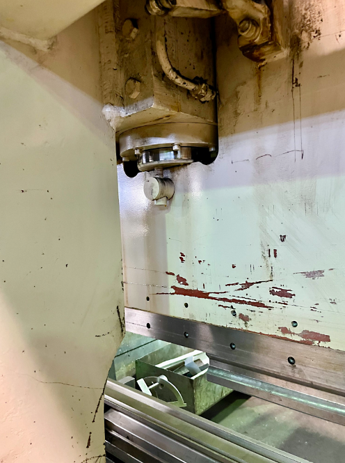 Gebruikt LVD PPBL-H 165/40 - Hydraulische persrem - 1994