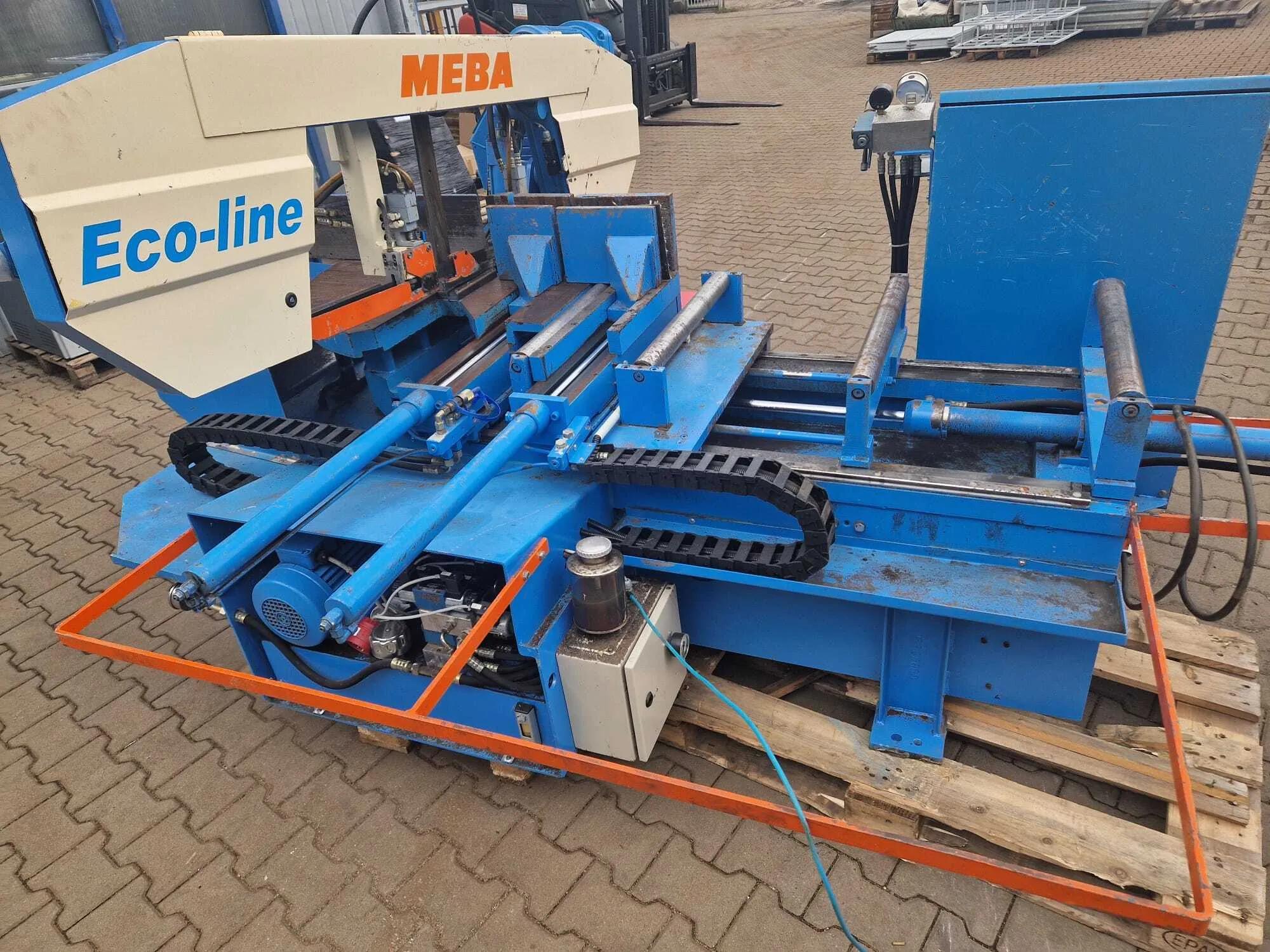 Usado Sierra de cinta MEBA Eco-line 320 DGA I