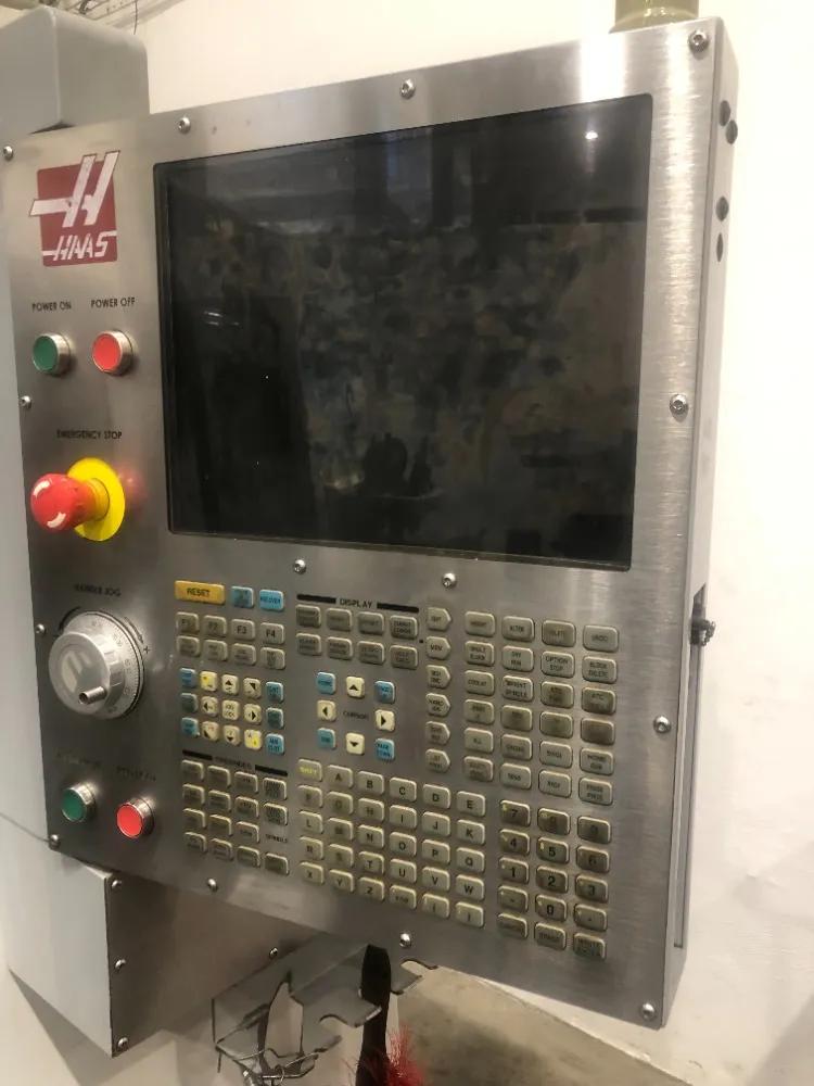 Gebruikt Haas VF-2 DHE I Verticale Bewerking Centrum