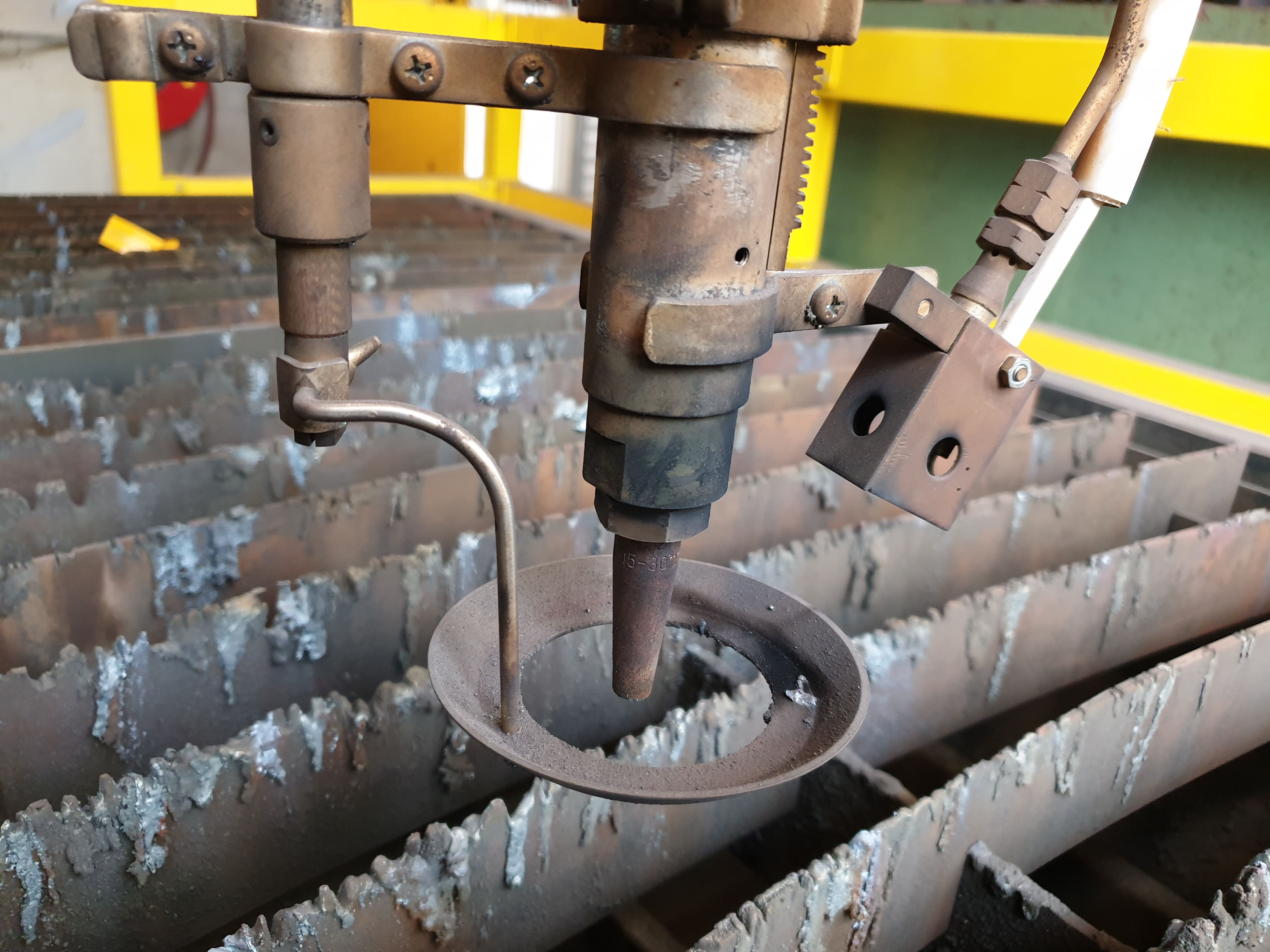 Usado KOIKE IK 2500 G - 2011