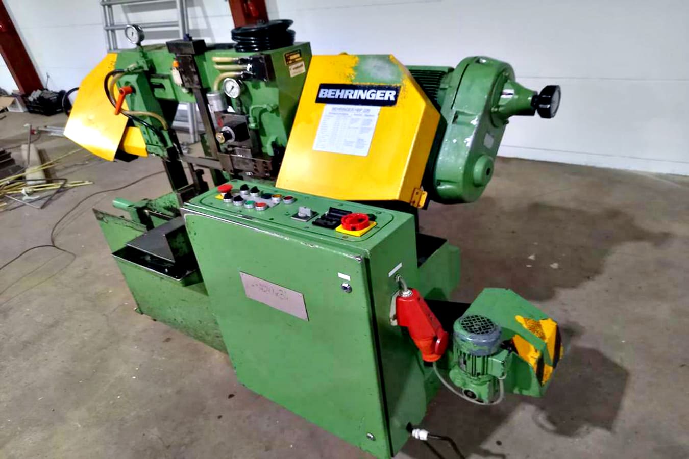 Usado BEHRINGER HBP 220