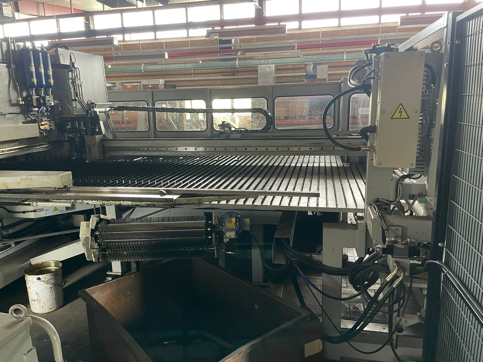 Used Salvagnini S4 I Punching-Shearing Machine