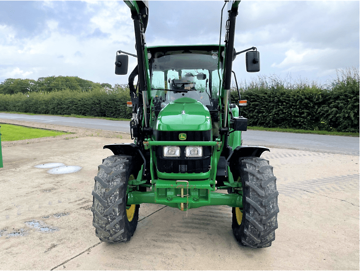 Gebruikt John Deere 5080 R Tractor 2012