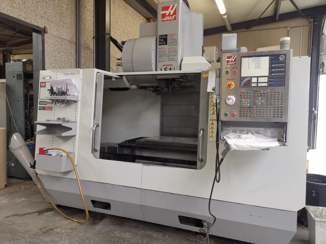 Used HAAS VF 3 BHE - VMC