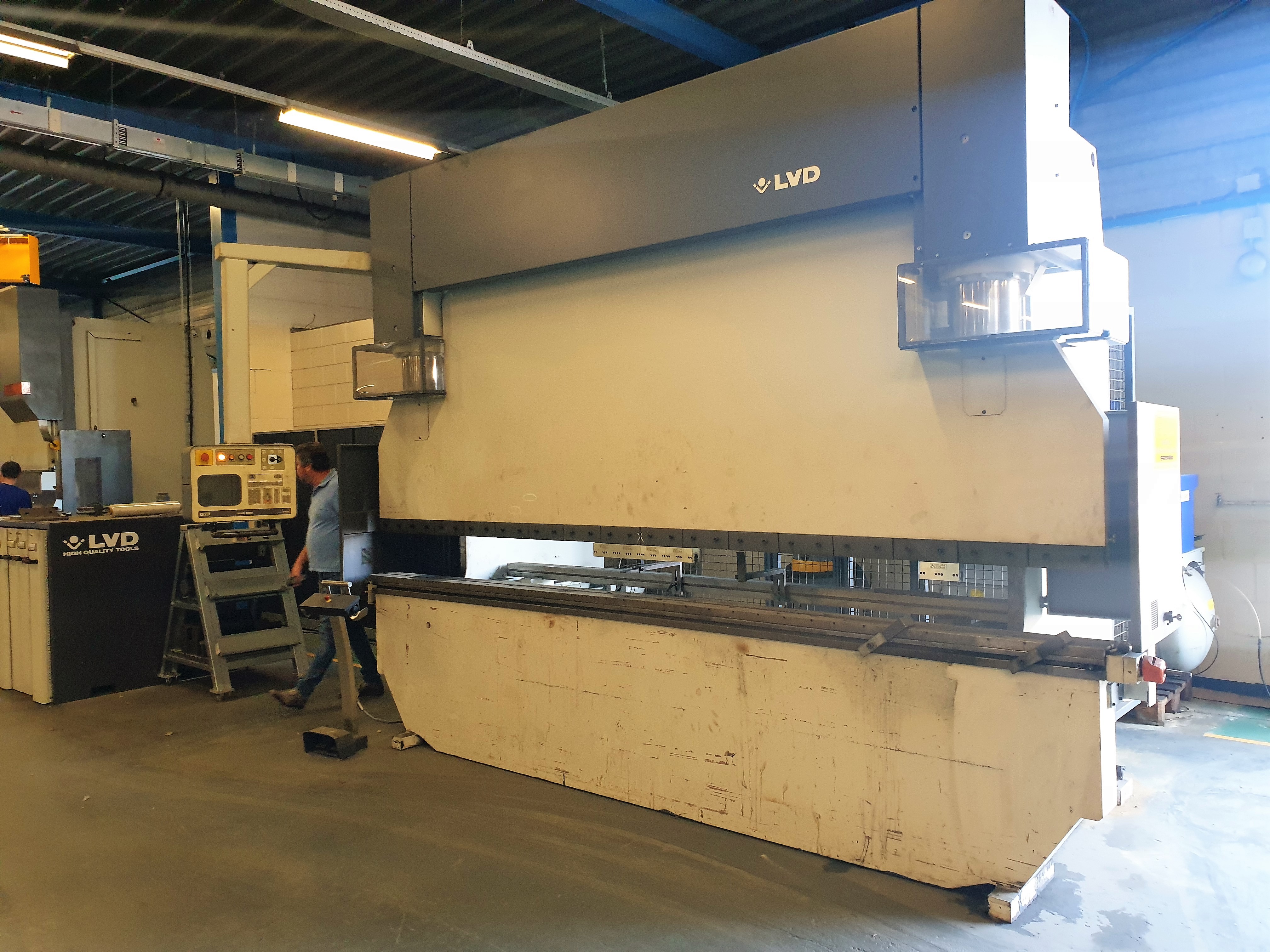 Gebruikt LVD PPCB 200T