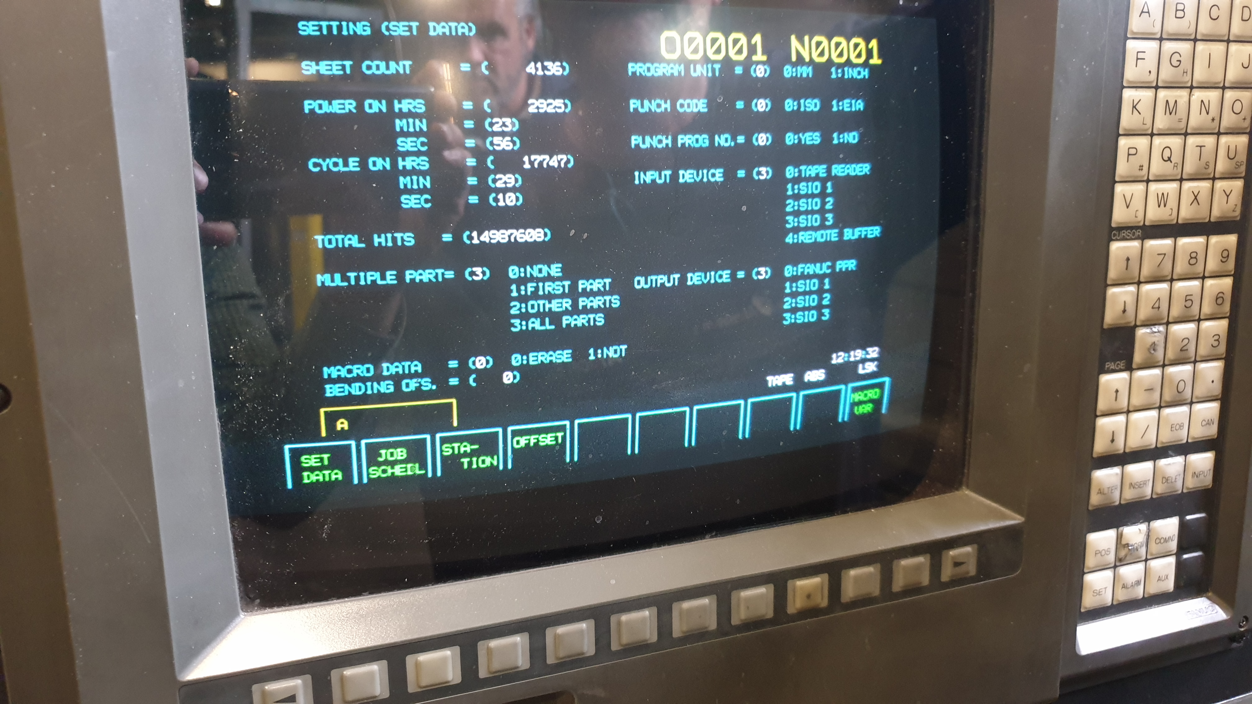 Used Amada Vipros 358 Queen I Punching Machine I 1997