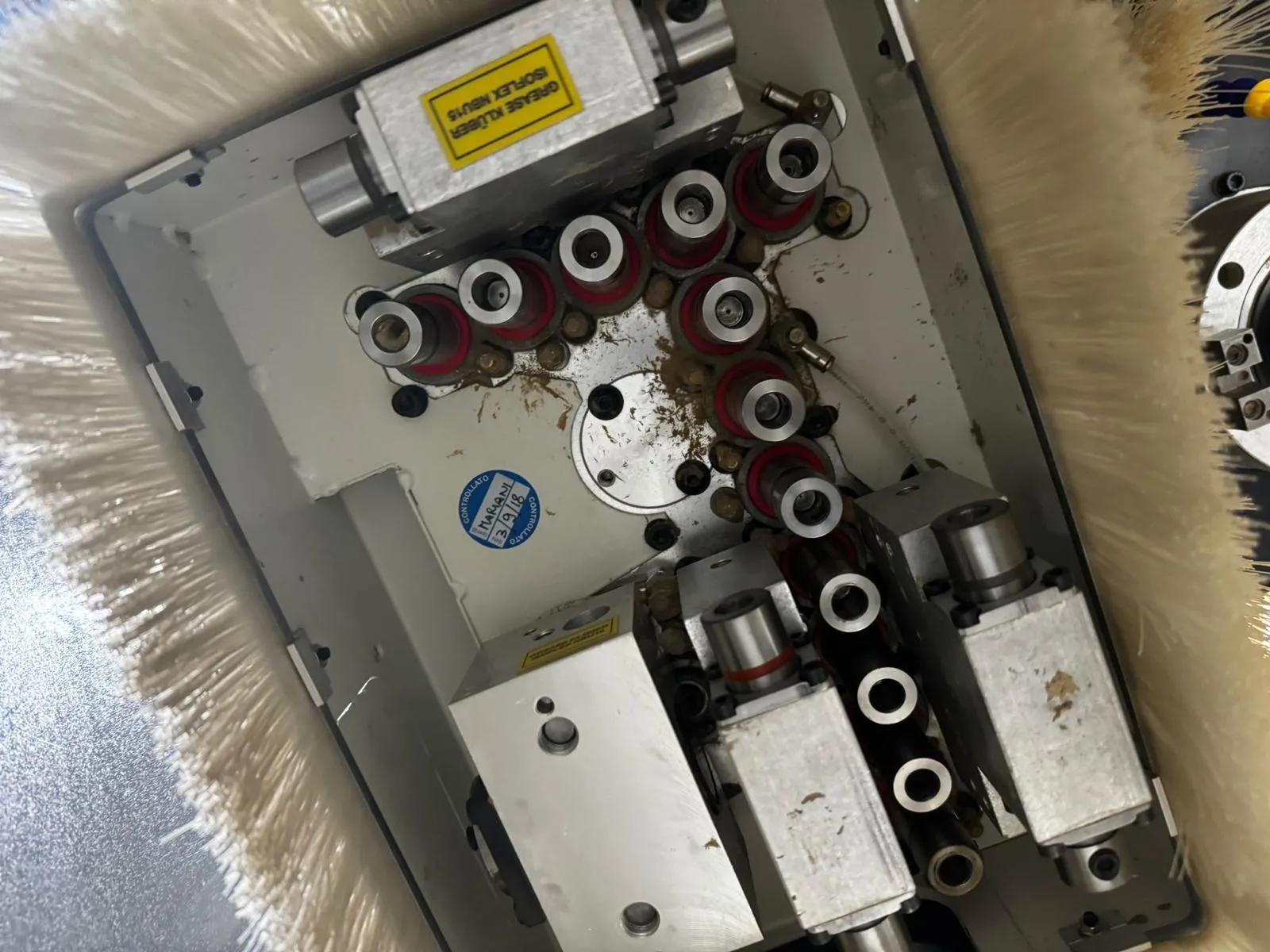 Usado Centro de Mecanizado CNC SCM Morbidelli N100 I