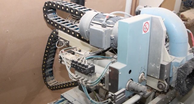 Used Nuova Progetti NP4 I CNC Machining Center I 2006