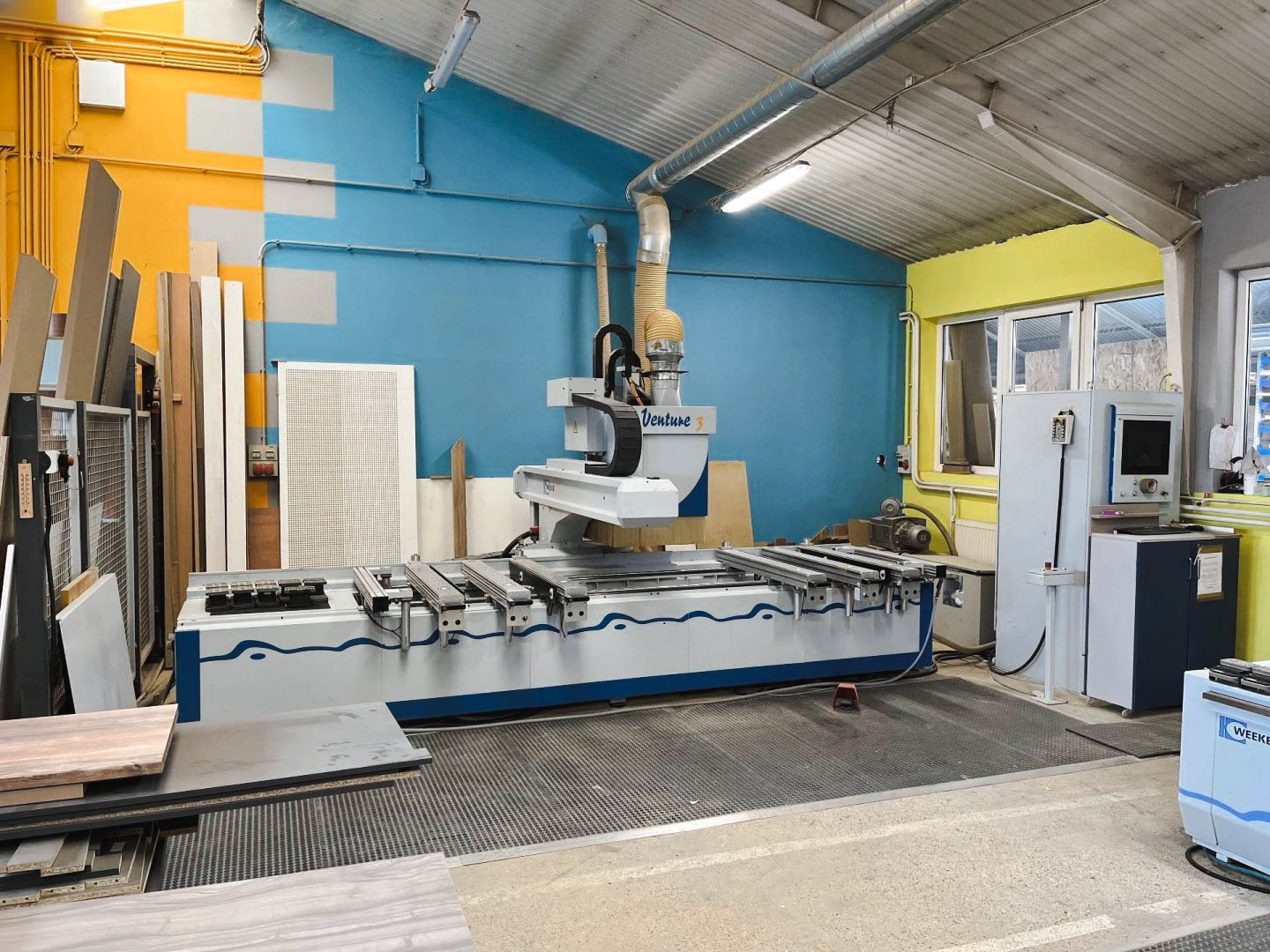 Used Weeke Venture 3 - CNC Machining Center - 2005