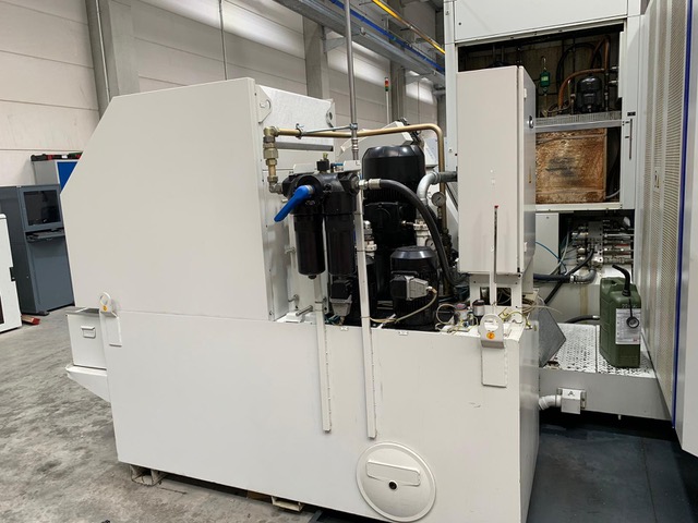 Used SW EMAG BAW06 I Vertical Machining Center