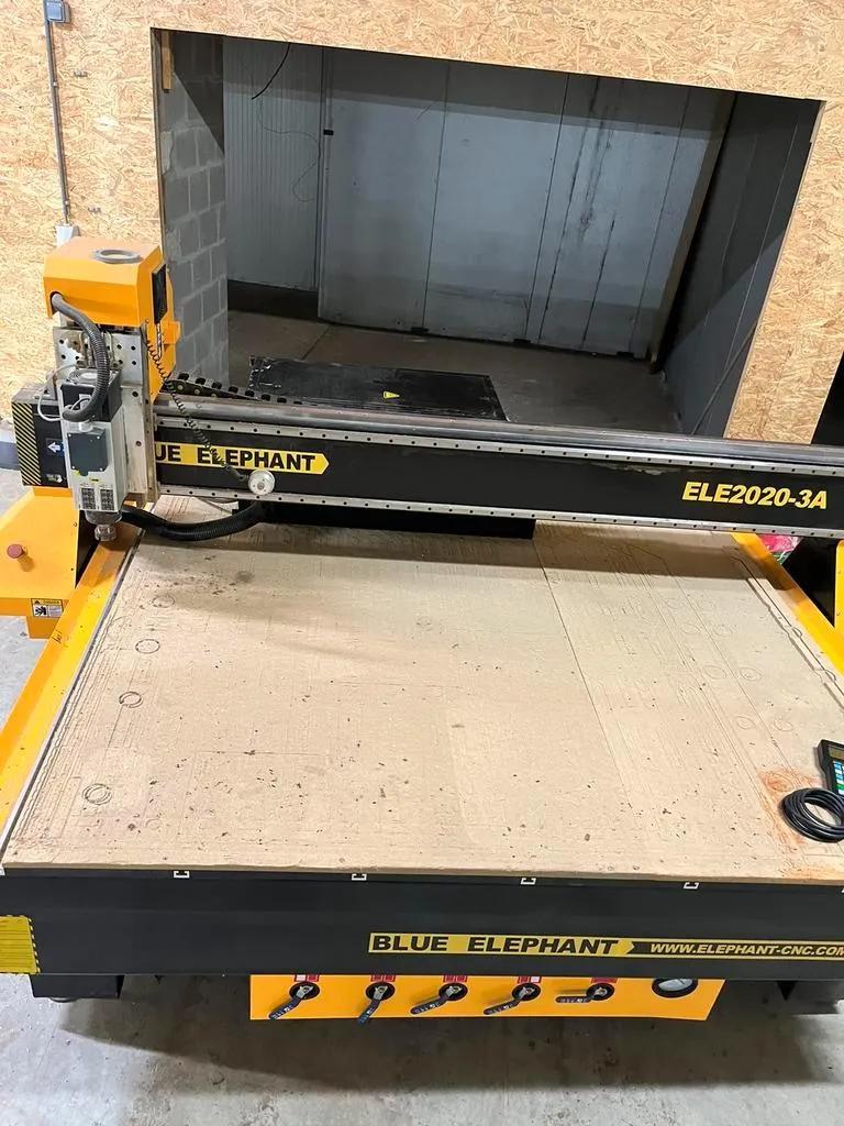 Gebruikt Blue Elephant ELE2020-3A I CNC Router