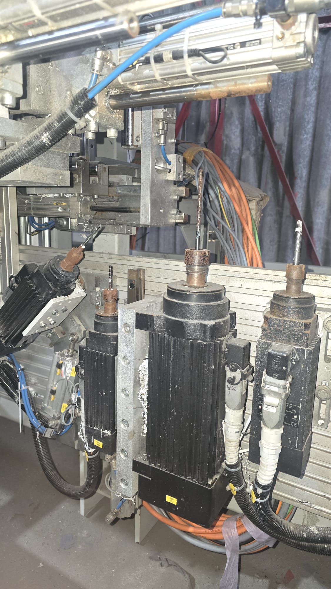 Used Federhenn SBZ 100G I Profile Processing Center I 2011