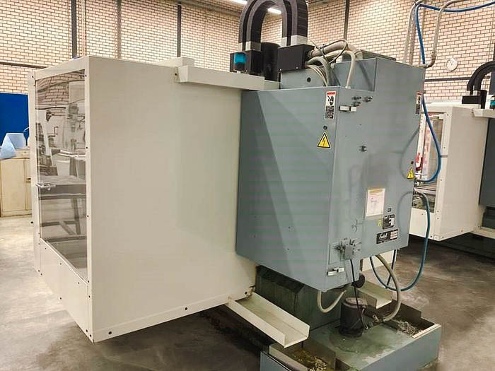 Used Fadal VMC 4020 - Vertical Machining Center - 1994