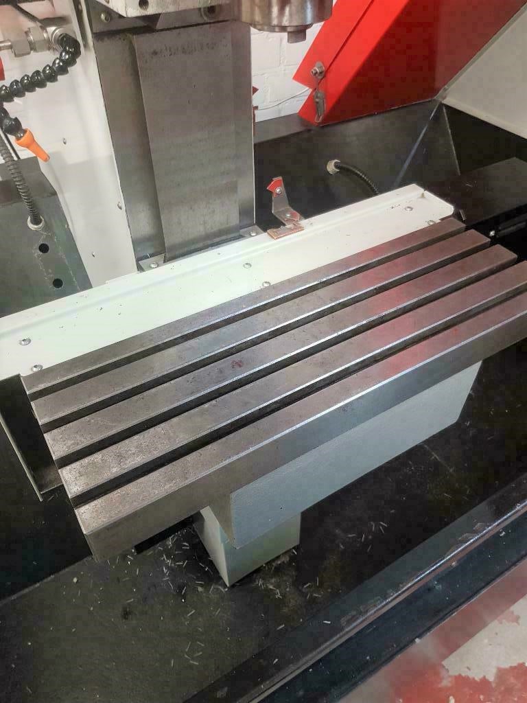 Gebruikt EMCO F3 CNC