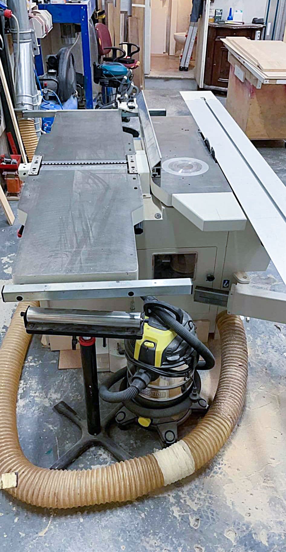 Usado SCM Mini Max Cu 410 - Mesa Deslizante - 2009