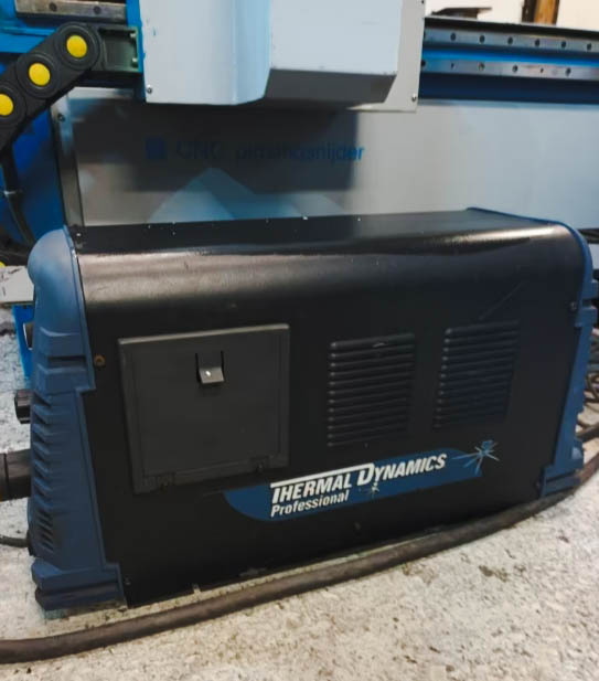 Gebruikt Baileigh PT-44VH-A - Plasma Snijden - 2013