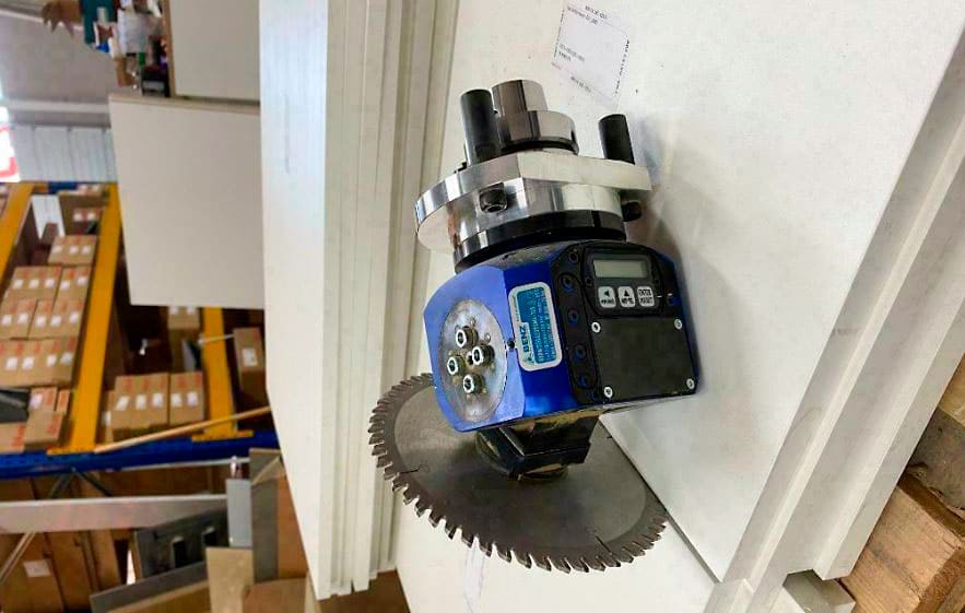 Usado Homag Venture 114 M - Centros de mecanizado CNC - 2017