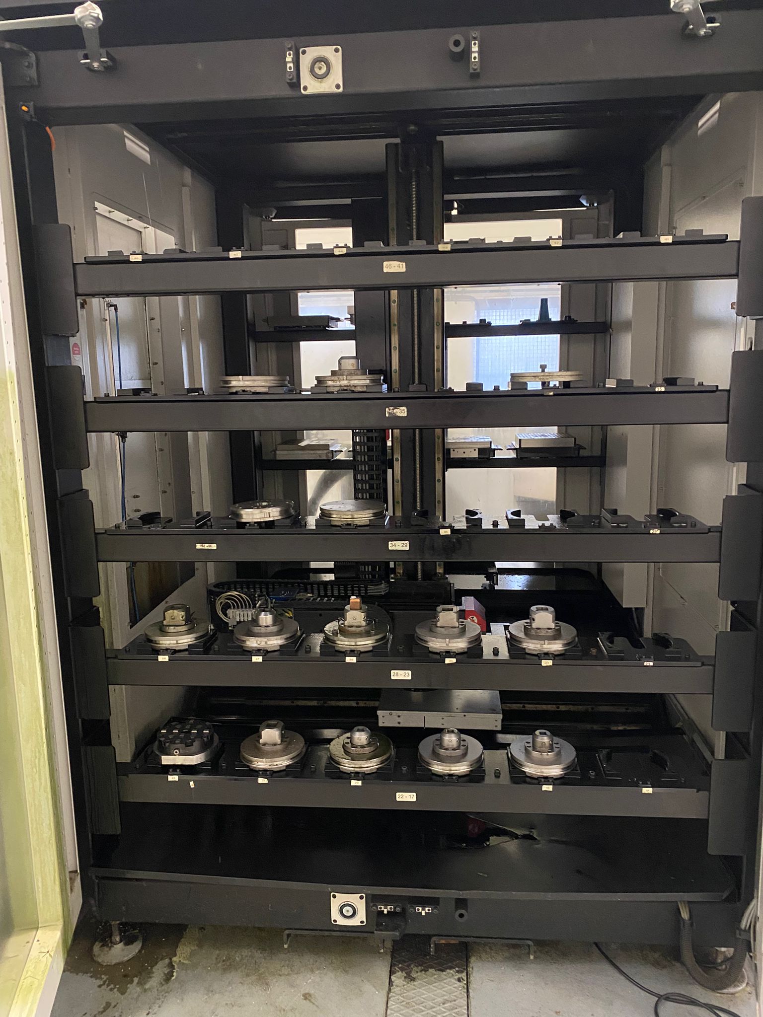 Used Mori Seiki NMV 5000DCG I 5-Axis Machining Center I 2008