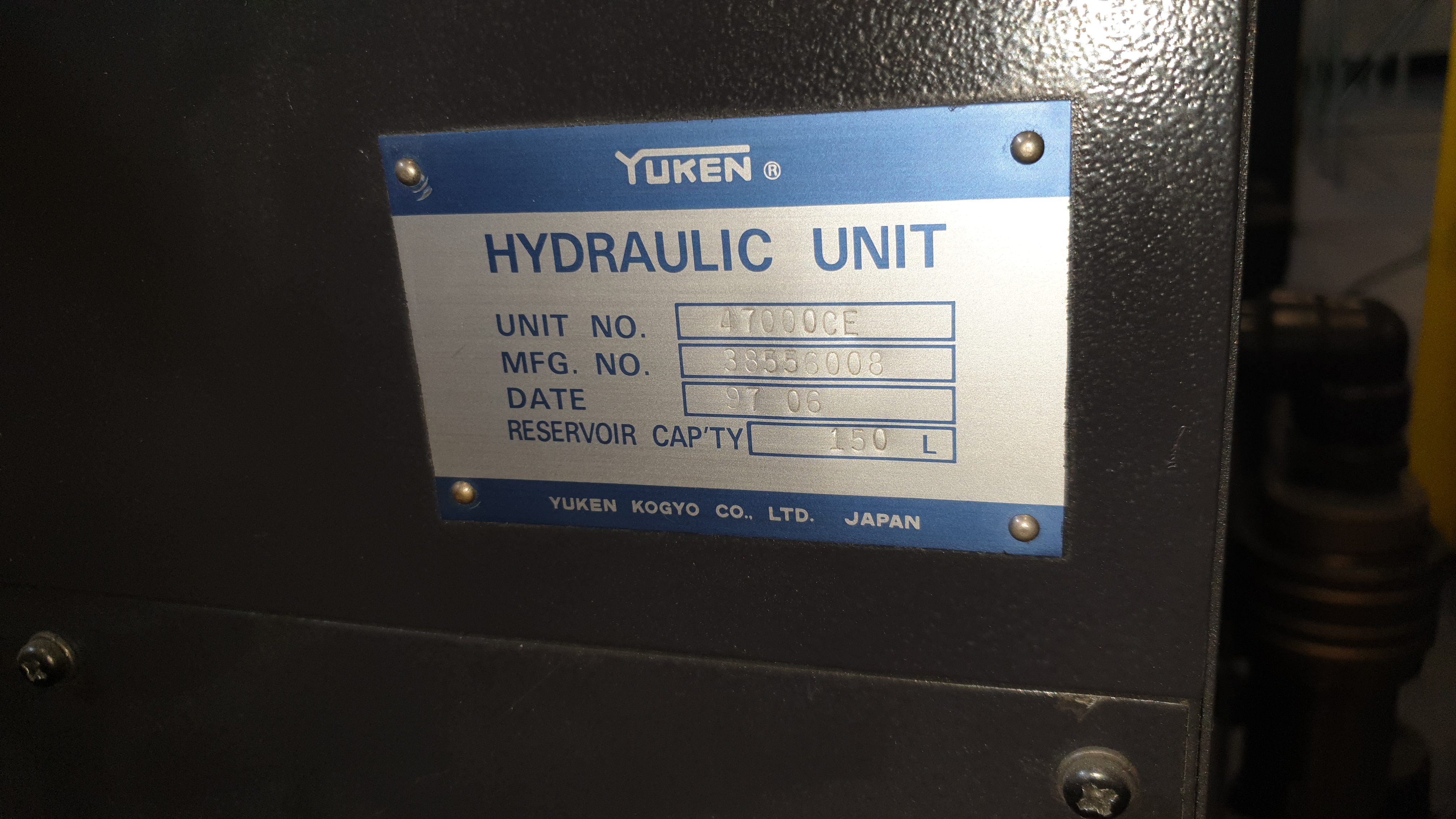 Used Amada Vipros 358 Queen I Punching Machine I 1997