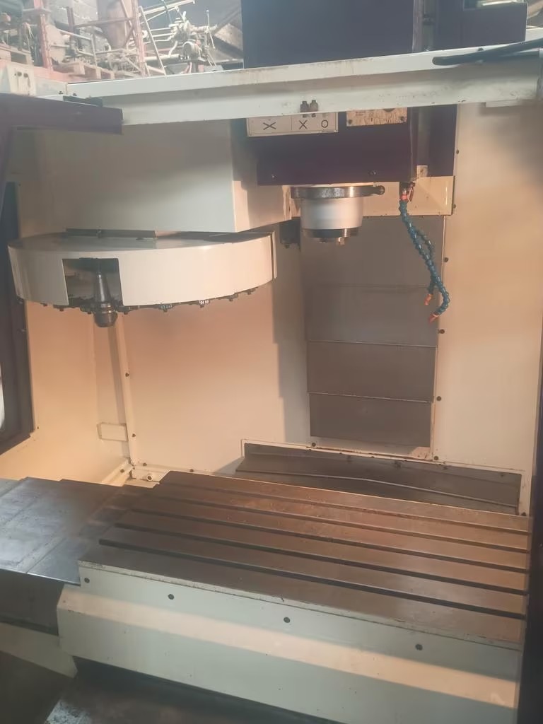 Used Chevalier VMC 2033 I Vertical Machining Center I 2001