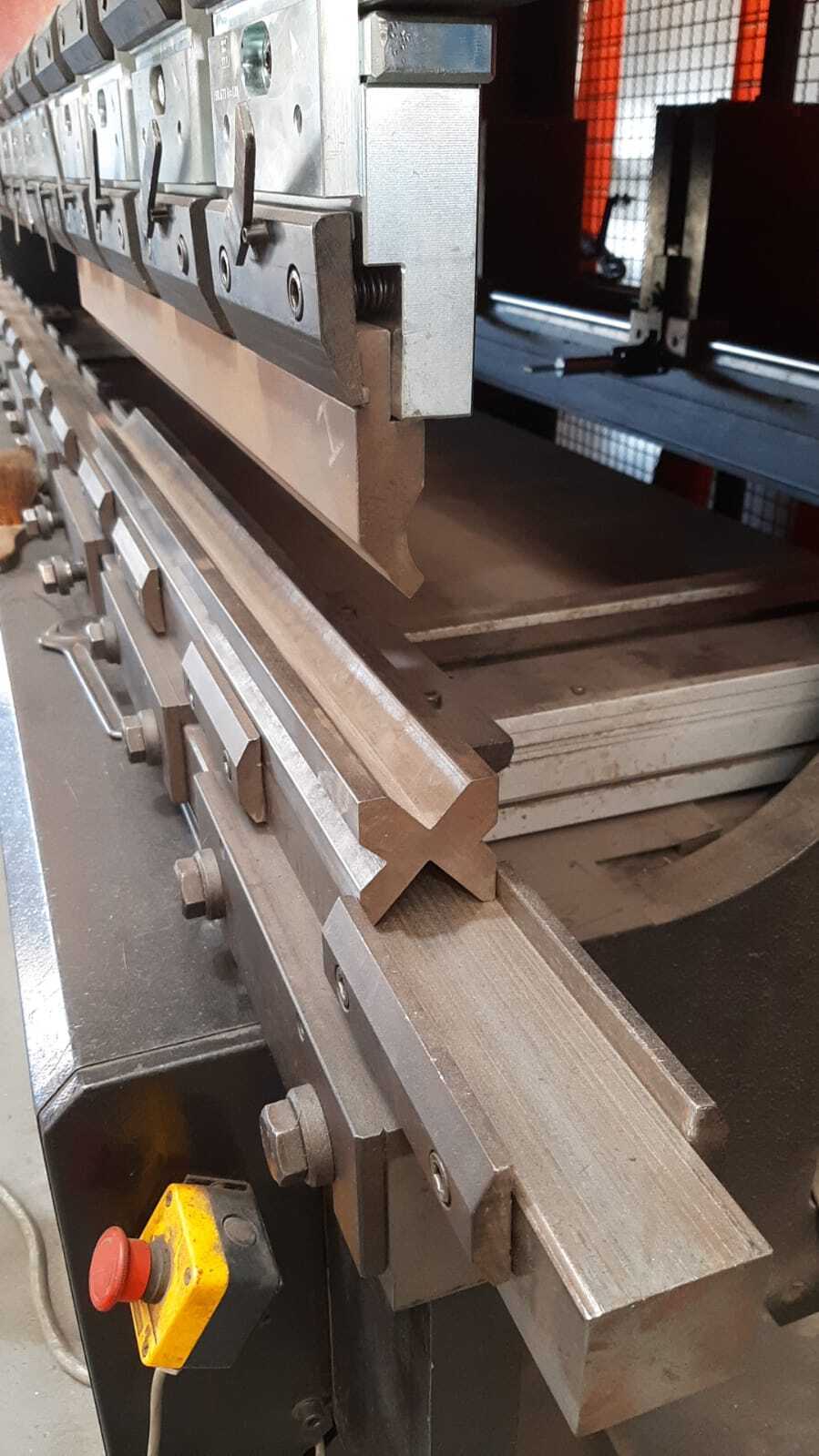 Gebruikt Amada Promecam ITS2 1253 - Persrem - 1999