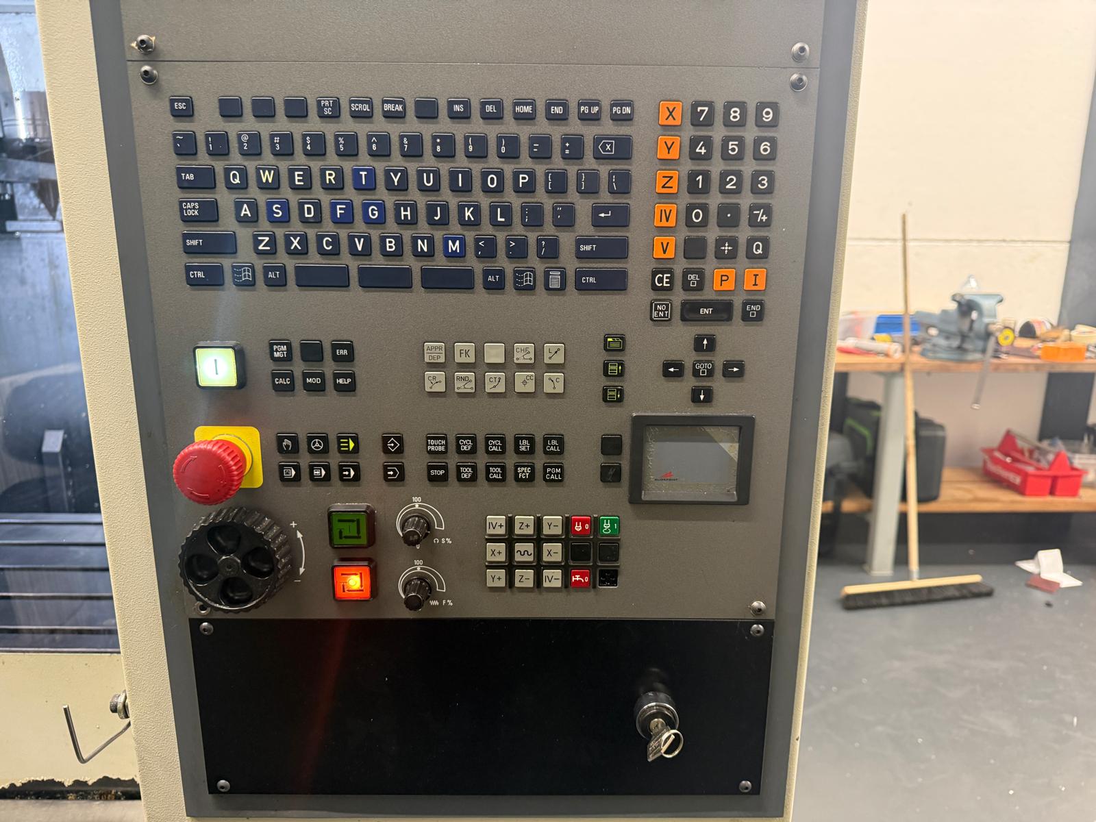 Used Bridgeport VMC610 XP3 I Vertical Machining Center I 2005