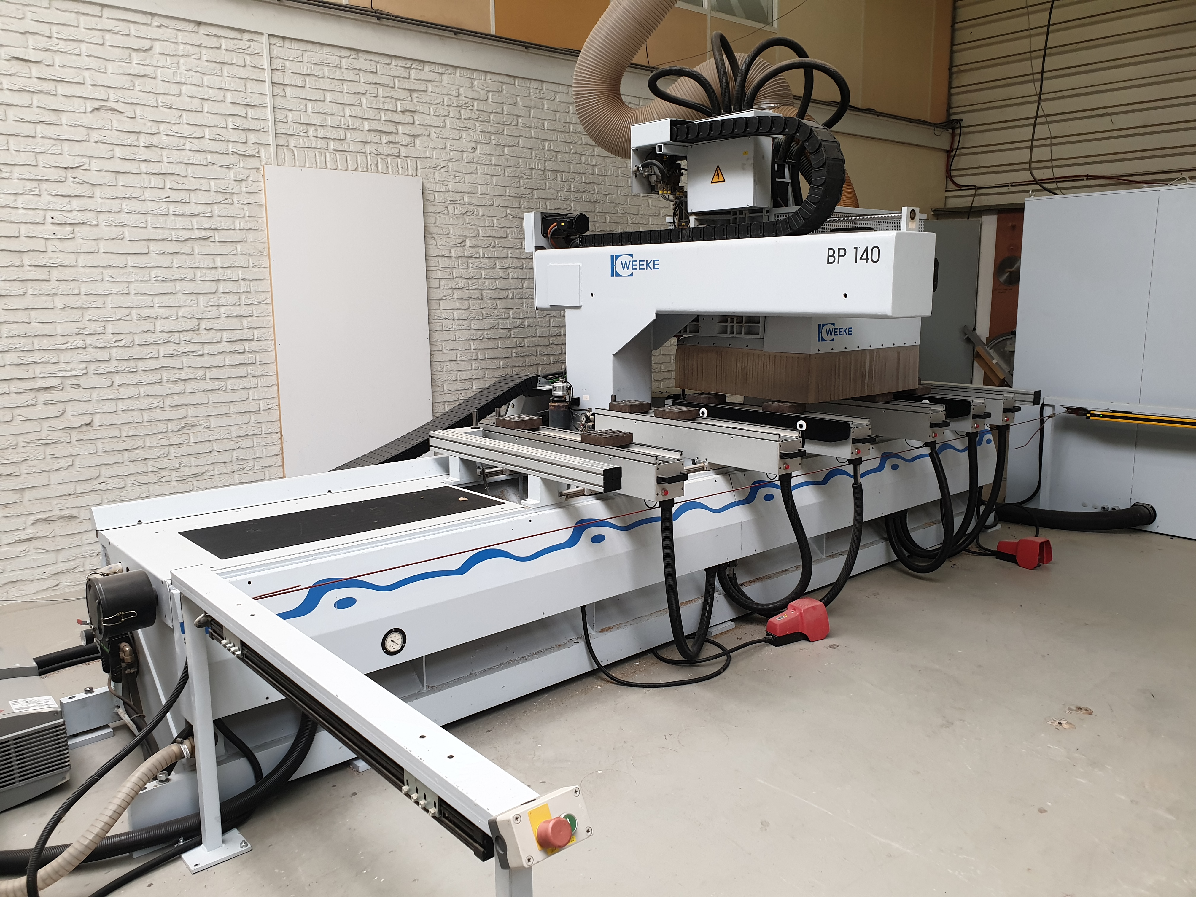 Used Weeke BP 140 - CNC Machining Center - 1997