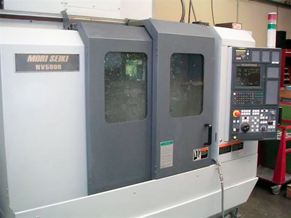 Gebruikt Mori Seiki NV 5000 - Verticale Bewerkingscentra - 2005