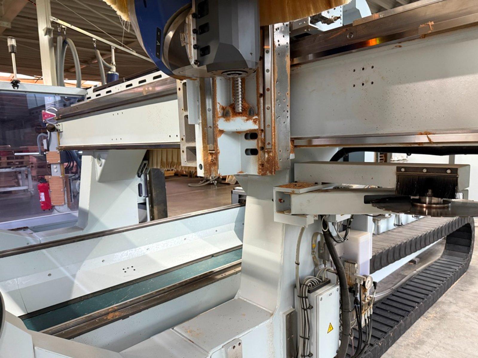 Used Homag Profi BMG 511/60/12/F/AP I CNC Machining Center I 2011