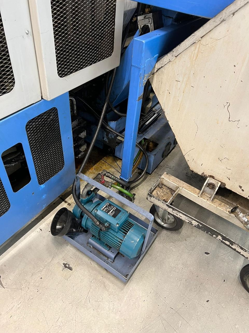 Used Mazak Multiplex 6100 I CNC Lathe I 2001