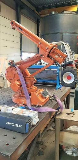 Used ABB ROBOT