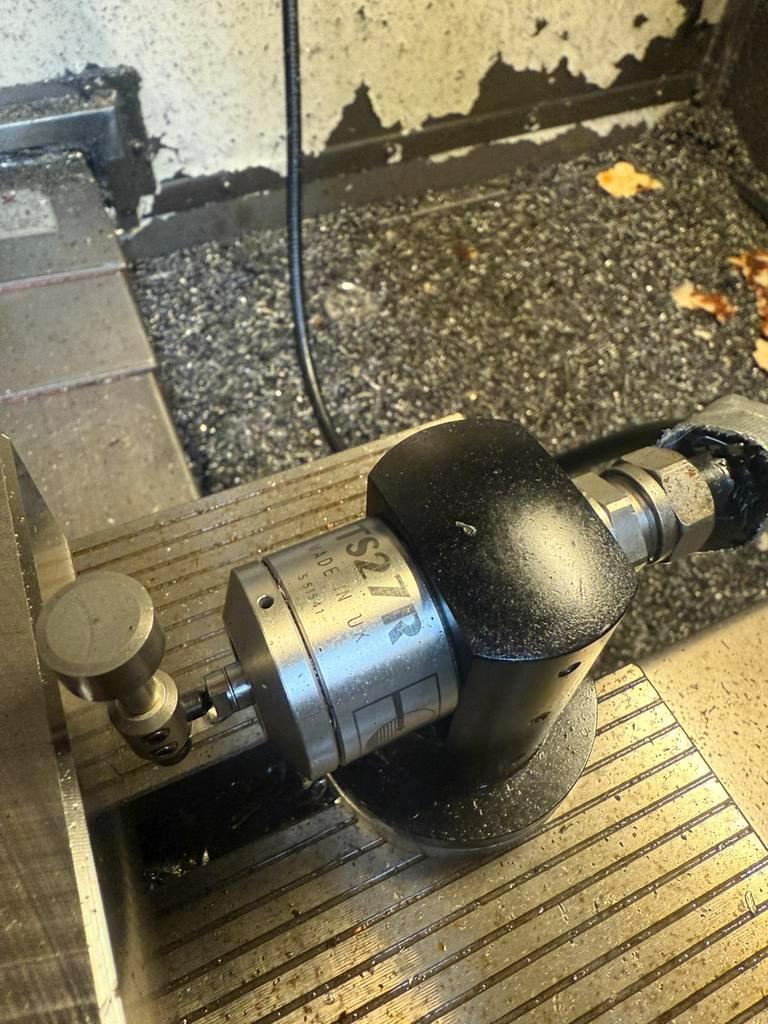 Used Bridgeport VMC 1000 XP I Vertical Machining Center I 2002