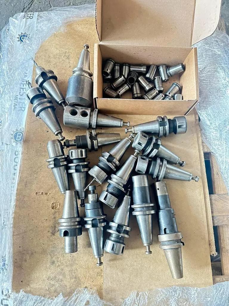 Gebruikt Kitamura Mycenter-1 I Vertical Machining Center