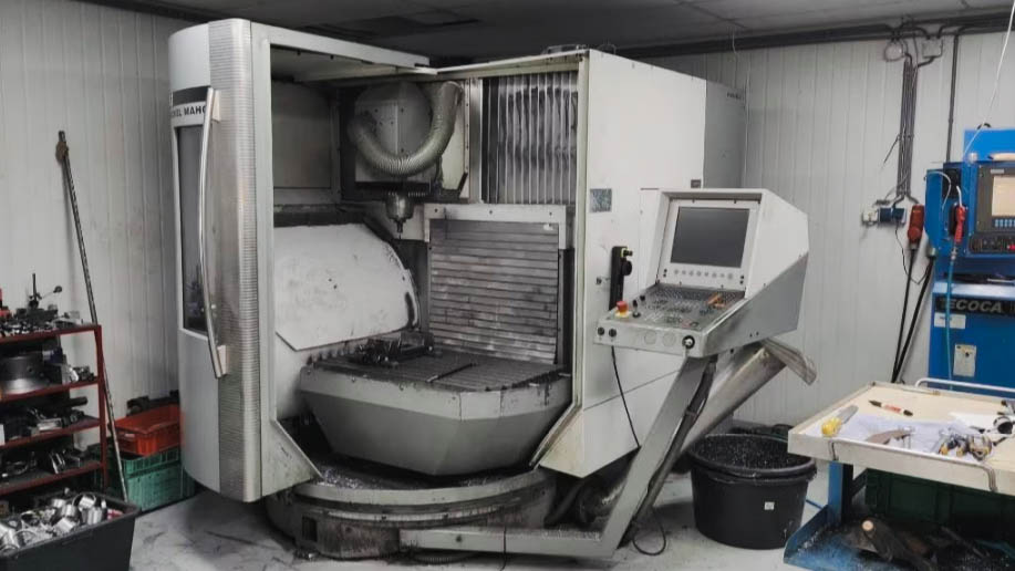 Gebruikt Deckel Maho DMU 60T I Verticaal Bewerkingscentrum I 2002
