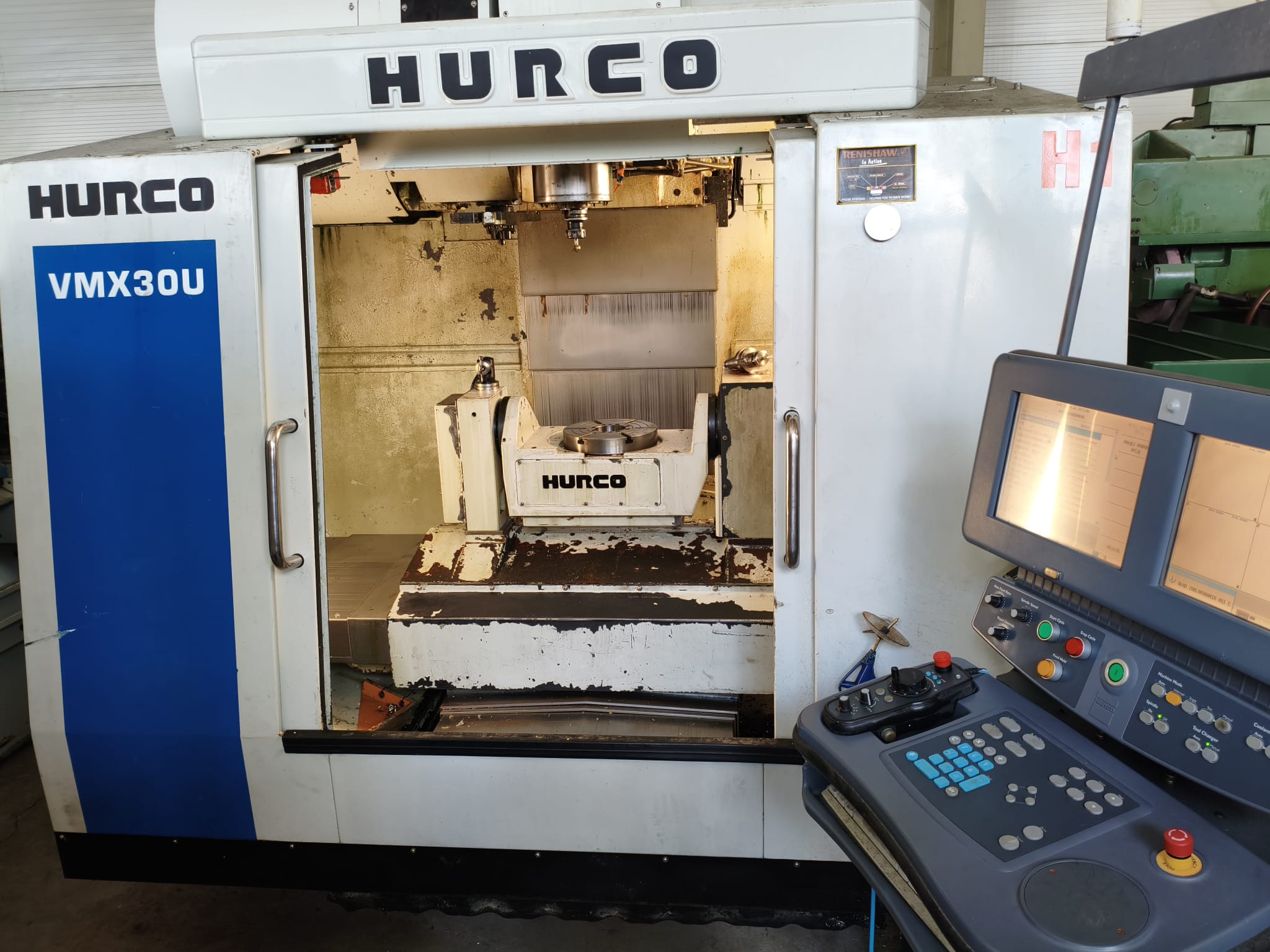 Used Hurco VMX30U I Vertical Machining Center I 2014